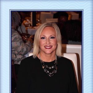 Meet your Posher, Kelli